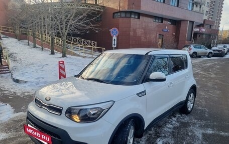 KIA Soul II рестайлинг, 2017 год, 1 635 000 рублей, 9 фотография