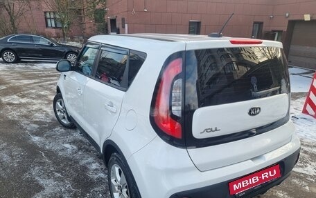 KIA Soul II рестайлинг, 2017 год, 1 635 000 рублей, 10 фотография