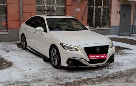 Toyota Crown, 2018 год, 4 350 000 рублей, 4 фотография