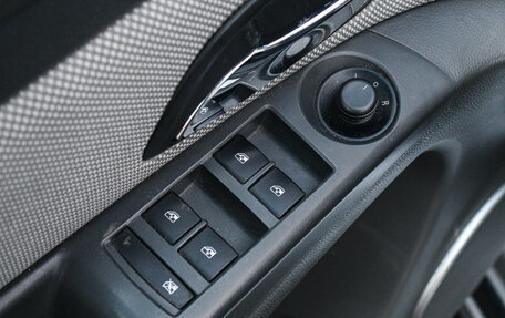 Chevrolet Cruze II, 2010 год, 597 000 рублей, 15 фотография