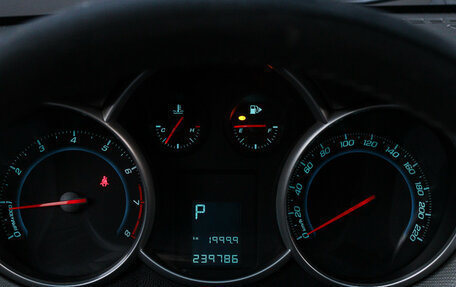 Chevrolet Cruze II, 2010 год, 597 000 рублей, 18 фотография