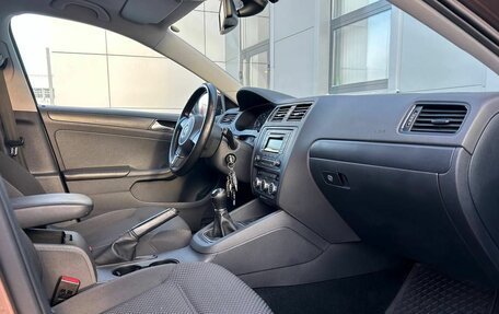Volkswagen Jetta VI, 2014 год, 1 130 000 рублей, 12 фотография