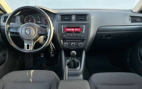 Volkswagen Jetta VI, 2014 год, 1 130 000 рублей, 14 фотография
