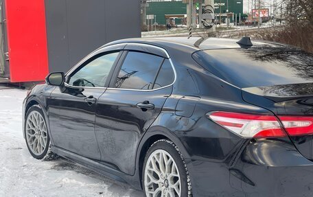 Toyota Camry, 2018 год, 2 180 000 рублей, 14 фотография