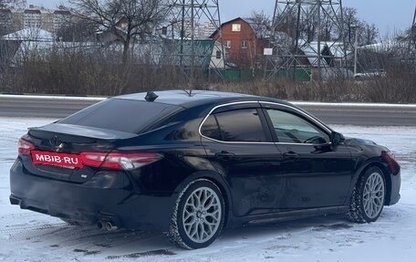 Toyota Camry, 2018 год, 2 180 000 рублей, 11 фотография