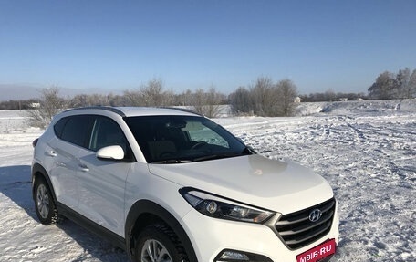 Hyundai Tucson III, 2018 год, 2 000 000 рублей, 1 фотография
