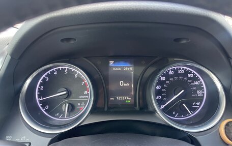 Toyota Camry, 2018 год, 2 180 000 рублей, 23 фотография