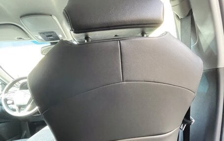 Toyota Camry, 2019 год, 3 380 000 рублей, 12 фотография