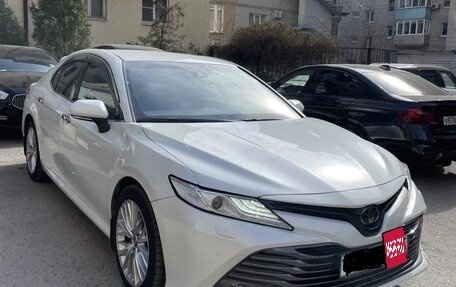 Toyota Camry, 2019 год, 3 380 000 рублей, 3 фотография