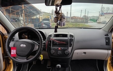 KIA cee'd I рестайлинг, 2009 год, 550 000 рублей, 11 фотография