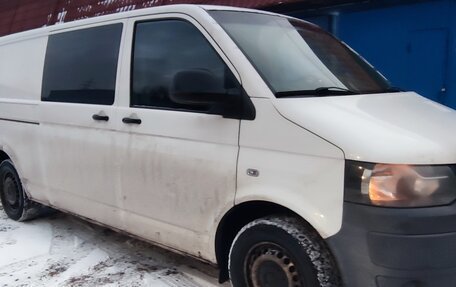 Volkswagen Transporter T5 рестайлинг, 2012 год, 1 100 000 рублей, 2 фотография