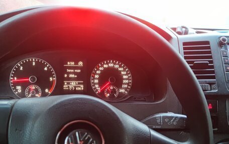 Volkswagen Transporter T5 рестайлинг, 2012 год, 1 100 000 рублей, 3 фотография