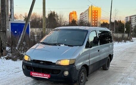 Hyundai H200 I, 1998 год, 250 000 рублей, 3 фотография