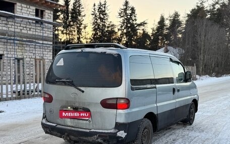 Hyundai H200 I, 1998 год, 250 000 рублей, 2 фотография