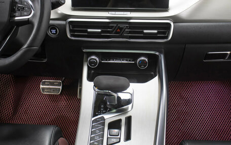 Geely Coolray I, 2022 год, 1 898 000 рублей, 15 фотография