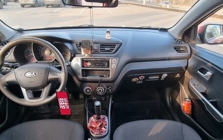 KIA Rio III рестайлинг, 2012 год, 740 000 рублей, 10 фотография