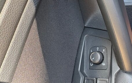 Volkswagen Tiguan II, 2021 год, 3 600 000 рублей, 5 фотография