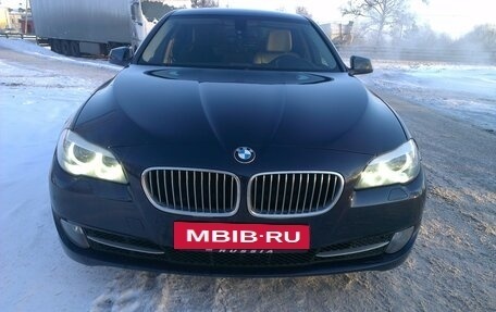 BMW 5 серия, 2012 год, 1 550 000 рублей, 3 фотография