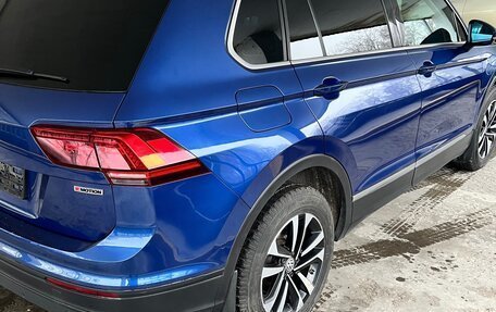 Volkswagen Tiguan II, 2019 год, 2 900 000 рублей, 5 фотография