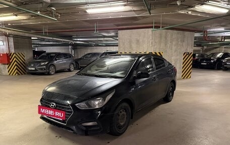 Hyundai Solaris II рестайлинг, 2017 год, 777 000 рублей, 2 фотография