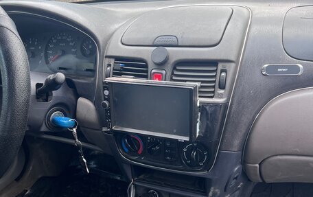 Nissan Almera, 2000 год, 140 000 рублей, 8 фотография