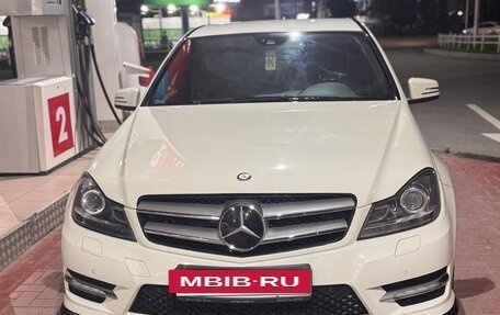 Mercedes-Benz C-Класс, 2011 год, 1 400 000 рублей, 3 фотография