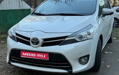 Toyota Verso I, 2014 год, 1 850 000 рублей, 1 фотография