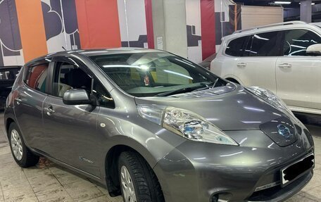 Nissan Leaf I, 2014 год, 670 000 рублей, 3 фотография