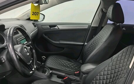 Volkswagen Jetta VI, 2015 год, 910 000 рублей, 8 фотография