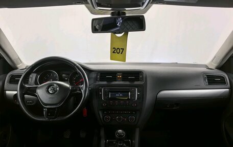 Volkswagen Jetta VI, 2015 год, 910 000 рублей, 9 фотография