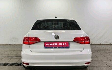 Volkswagen Jetta VI, 2015 год, 910 000 рублей, 6 фотография