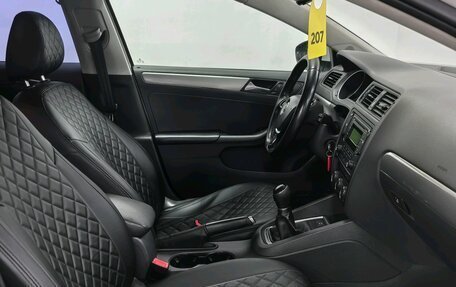 Volkswagen Jetta VI, 2015 год, 910 000 рублей, 20 фотография