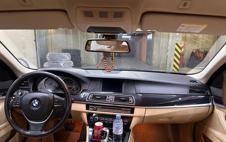 BMW 5 серия, 2012 год, 2 000 000 рублей, 10 фотография