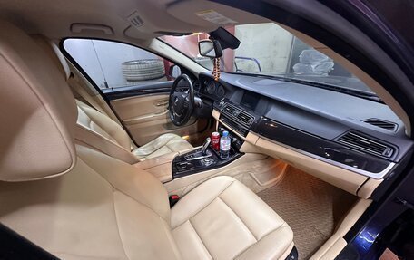 BMW 5 серия, 2012 год, 2 000 000 рублей, 14 фотография