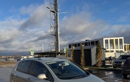 Volkswagen Golf Plus II, 2011 год, 635 000 рублей, 2 фотография