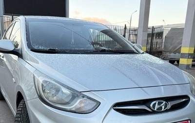 Hyundai Solaris II рестайлинг, 2011 год, 1 фотография