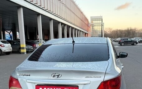 Hyundai Solaris II рестайлинг, 2011 год, 3 фотография