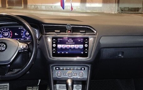 Volkswagen Tiguan II, 2019 год, 3 250 000 рублей, 3 фотография