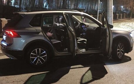 Volkswagen Tiguan II, 2019 год, 3 250 000 рублей, 7 фотография