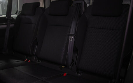 Peugeot Traveller I, 2018 год, 2 597 000 рублей, 10 фотография