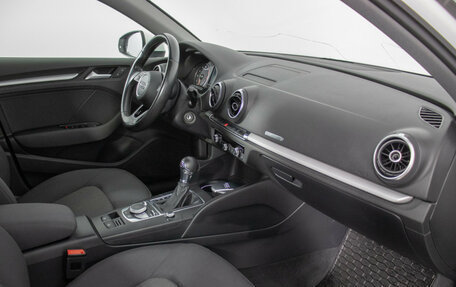 Audi A3, 2016 год, 1 780 000 рублей, 9 фотография