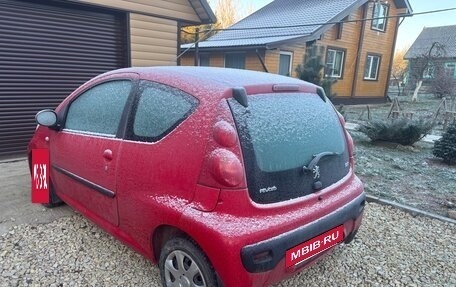 Peugeot 107 I рестайлинг, 2010 год, 410 000 рублей, 2 фотография