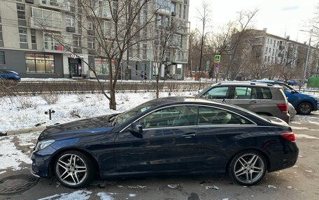 Mercedes-Benz E-Класс, 2013 год, 2 250 000 рублей, 1 фотография