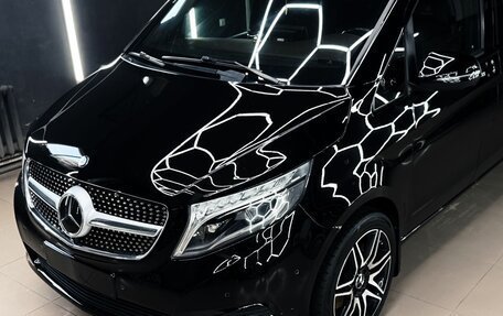 Mercedes-Benz V-Класс, 2017 год, 5 500 000 рублей, 7 фотография