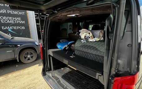 Mercedes-Benz V-Класс, 2017 год, 5 500 000 рублей, 18 фотография