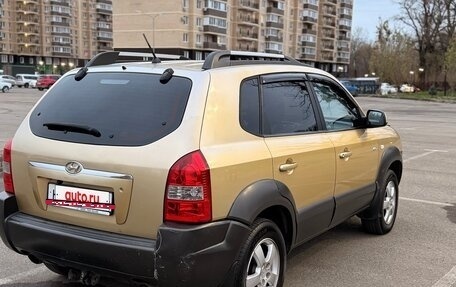 Hyundai Tucson III, 2005 год, 700 000 рублей, 5 фотография