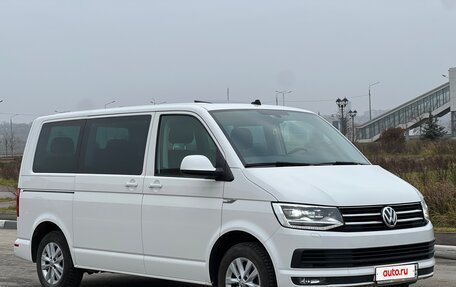 Volkswagen Multivan T6 рестайлинг, 2018 год, 3 999 000 рублей, 4 фотография