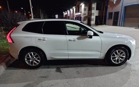 Volvo XC60 II, 2018 год, 2 390 000 рублей, 3 фотография