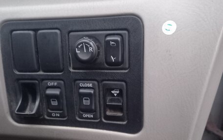 Nissan Liberty, 2003 год, 190 000 рублей, 6 фотография