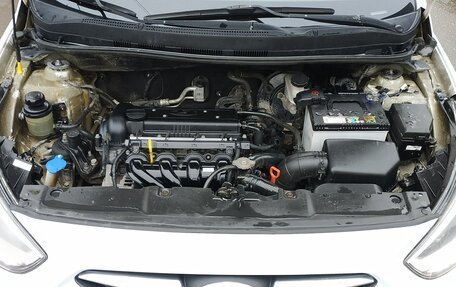 Hyundai Solaris II рестайлинг, 2013 год, 950 000 рублей, 15 фотография